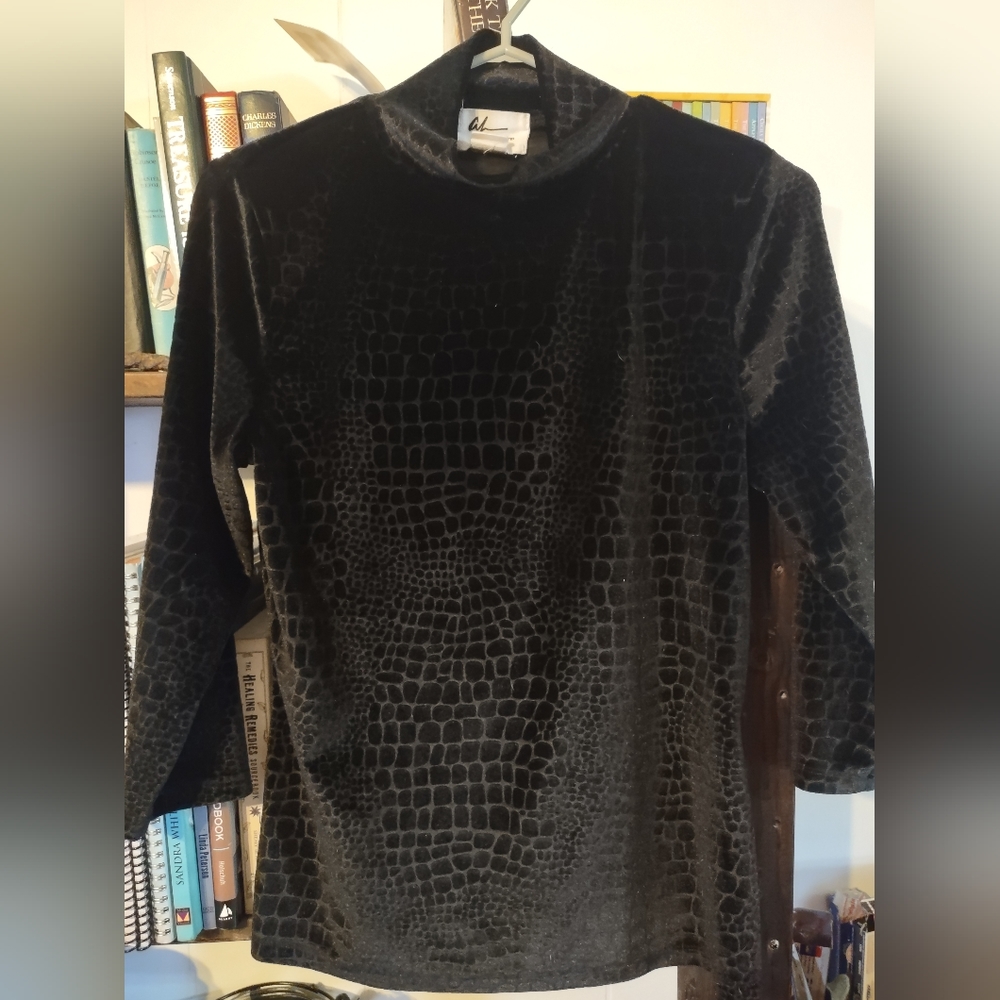 💫2 for $20💫 Andrea Jovine Mock turtleneck